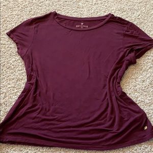 maroon, soft and sexy, flowy American eagle tee!